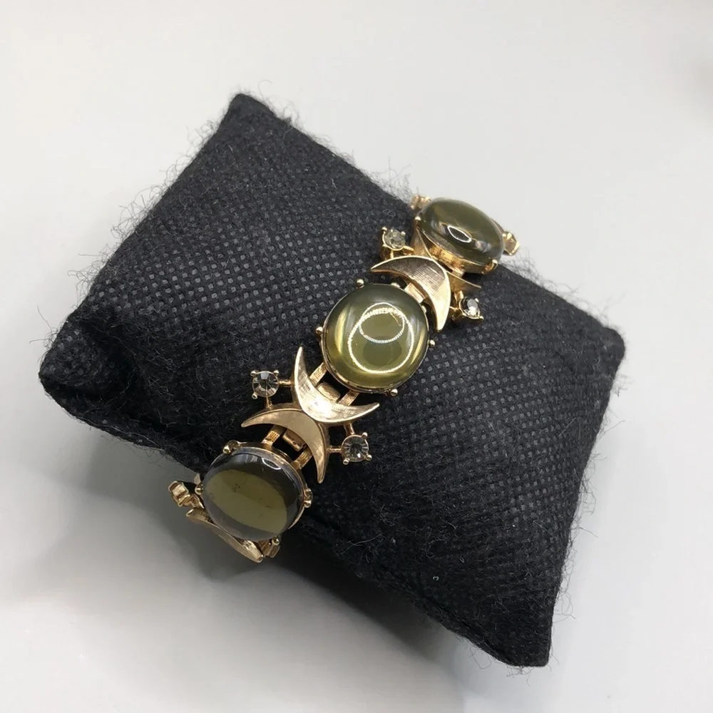 Vintage bejeweled elegant statement costume bracelet.